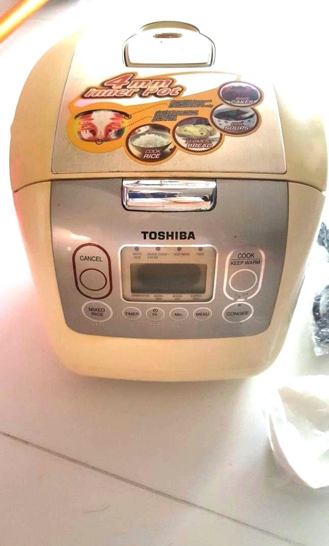 Toshiba rice cooker, TV & Home Appliances, Kitchen Appliances, Cookers