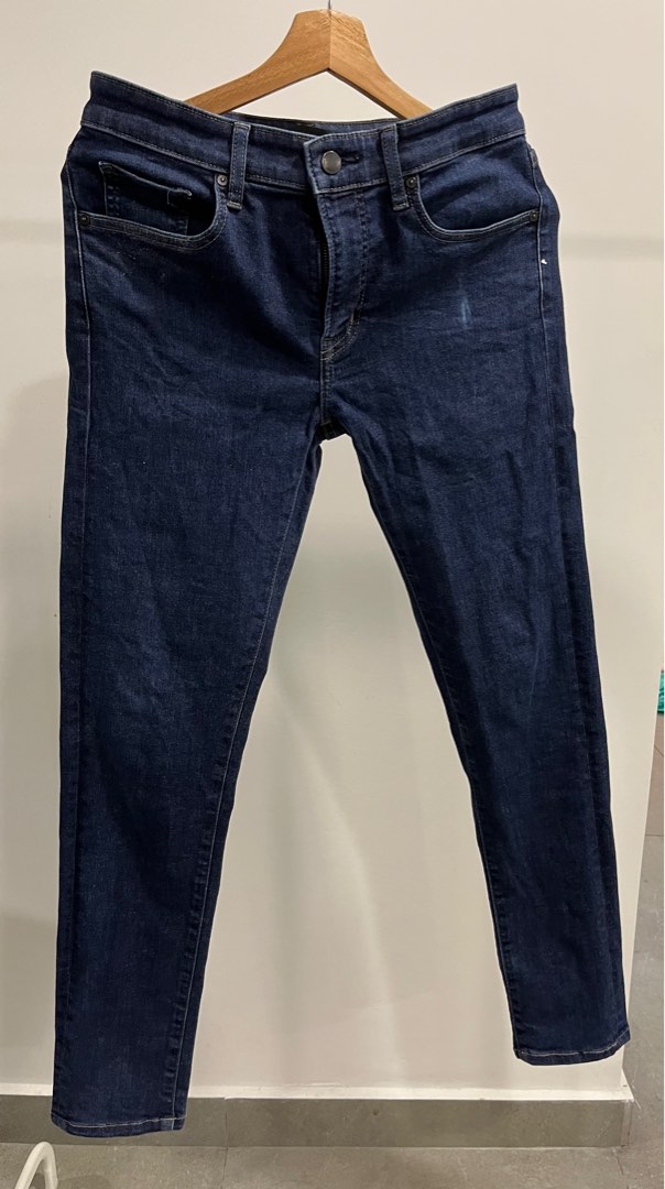 Uniqlo Ultra Stretch Skinny Tapered Jeans, Men's Fashion, Bottoms