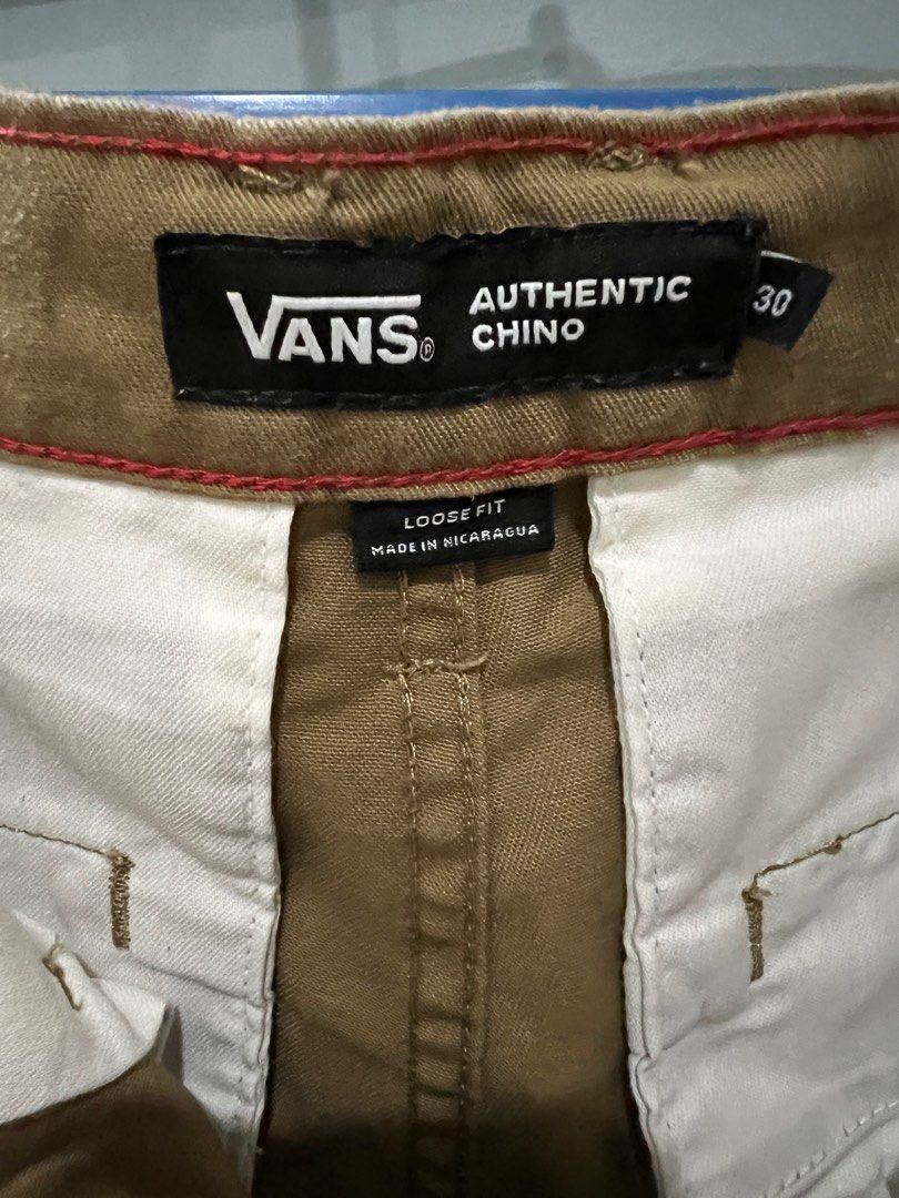 Vans authentic chino (Category: Chinos) located in Kuala Lumpur. Submitted by pablopaa6 (Listing ID 1260878607, Image 3). Description: .