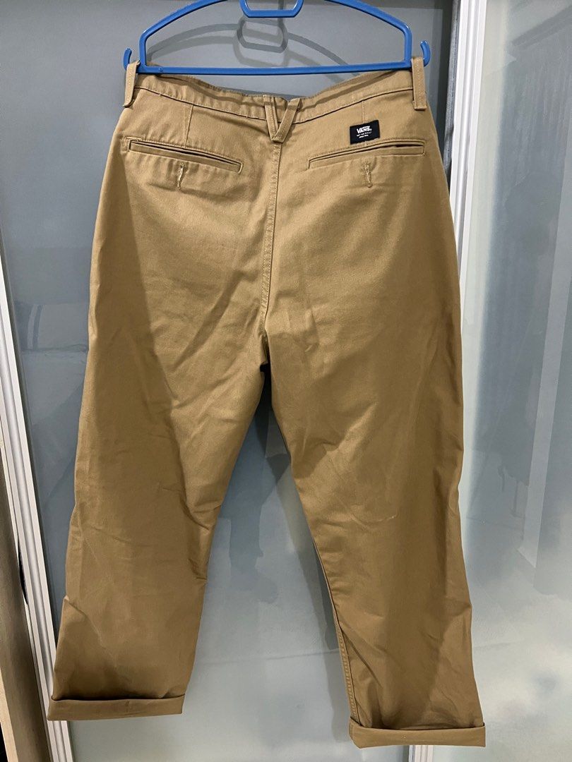 Vans authentic chino (Category: Chinos) located in Kuala Lumpur. Submitted by pablopaa6 (Listing ID 1260878607, Image 2). Description: .