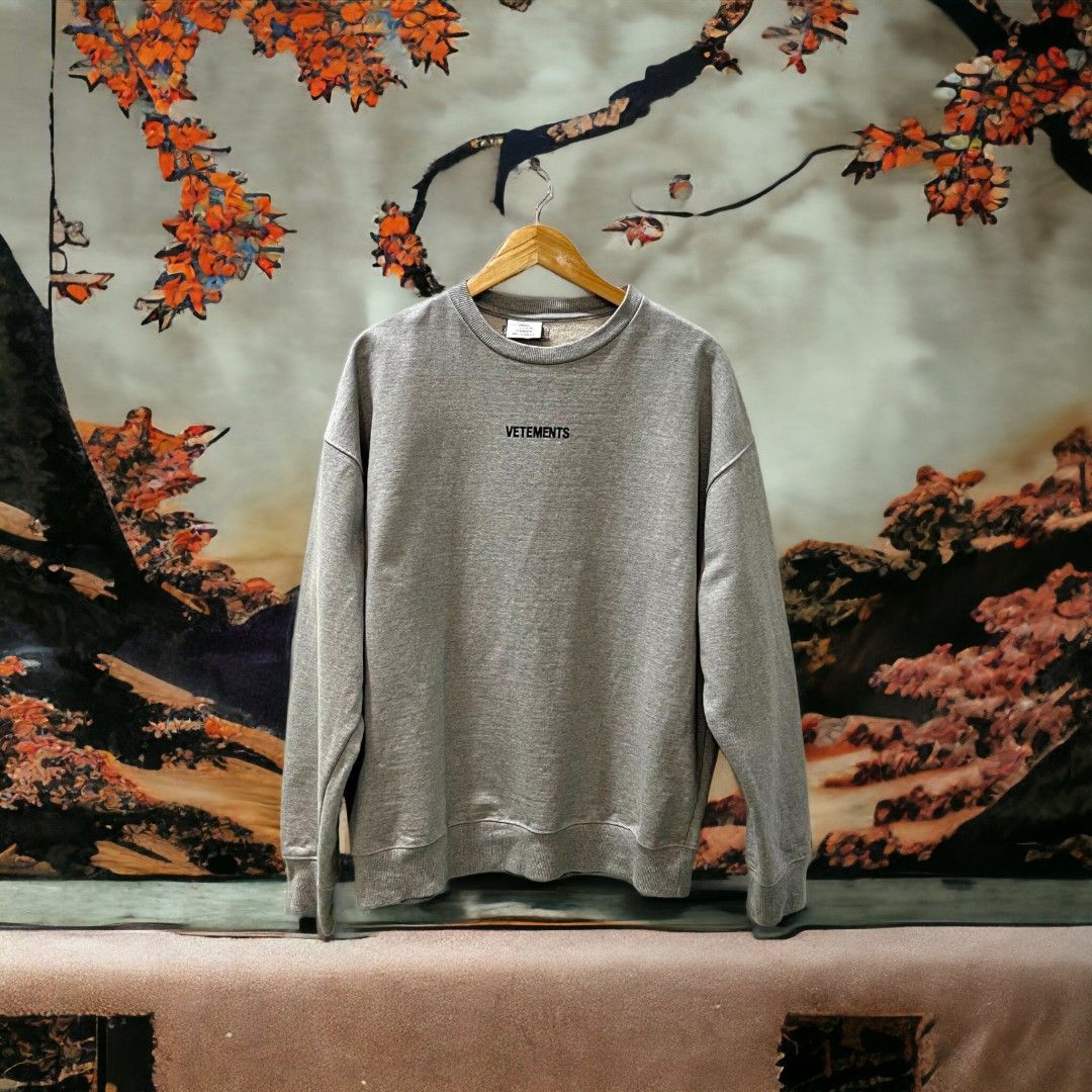 Vetements Sweater 2020 collection