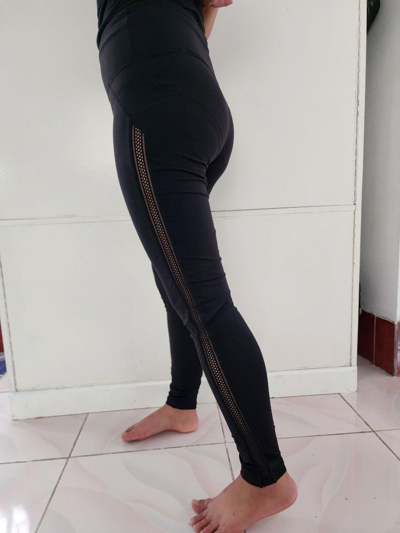Victoria Secret Total Knockout Tight Black Mesh #VSSPORT, Women's Fashion,  Bottoms, Other Bottoms on Carousell