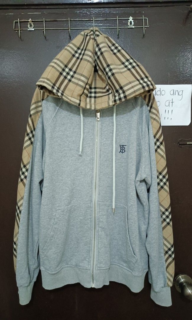 Burberry deals vintage hoodie