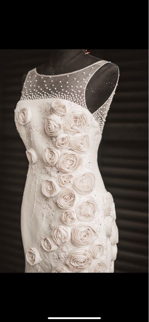 Wedding gown and Wedding shoes (Category: Evening dresses & gowns) located in Makati City. Submitted by annecan (Listing ID 1260903204, Image 3). Description: Wedding gown (PhP 5,500) Wedding shoes (PhP 5,500) size 7-7.5 Take all for only PhP 10,000.