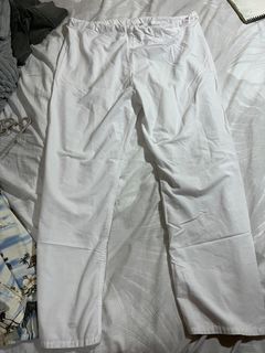 White Laid-back pants/pajamas