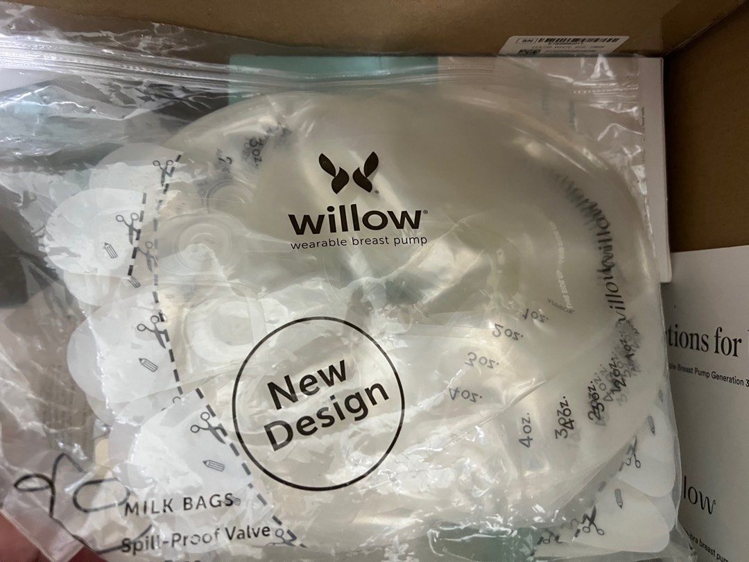 Willow 3.0 pump and accessories (Category: Breastfeeding & Bottle Feeding) located in Quezon City. Submitted by sak_chan (Listing ID 1260952832, Image 3). Description: Item: willow 3.0 Price: 14000 Description: comes with box, flange, bags, charger Item: willow 3.0 charger (2 available) Price: 1500 each Item: willow 3.0 reusable container Price: 21mm opened - 1400 24mm opened - 1400 24mm sealed - 1600 Item: willow 3.0 flextube Price: 600 (unused)