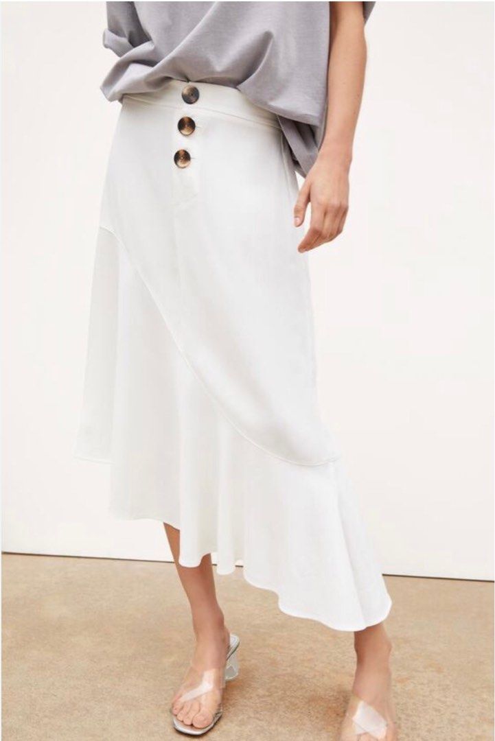 Zara asymmetrical white viscose linen button midi skirt, Women's Fashion,  Bottoms, Skirts on Carousell