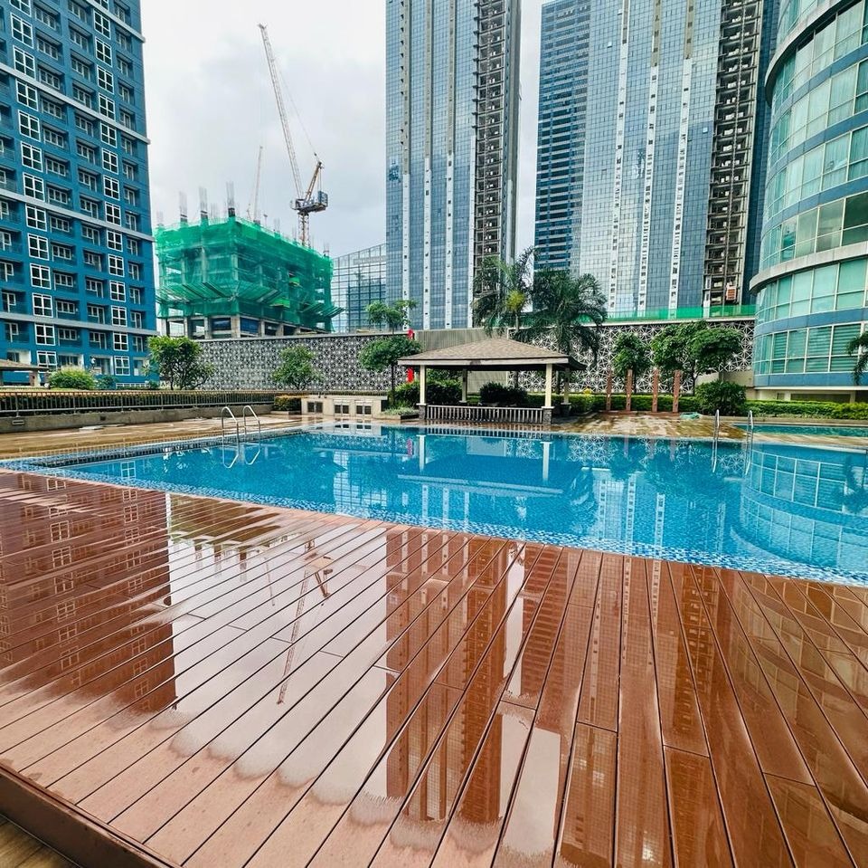 1bedroom condo in bgc time square west near grand hyatt mitsukoshi mall