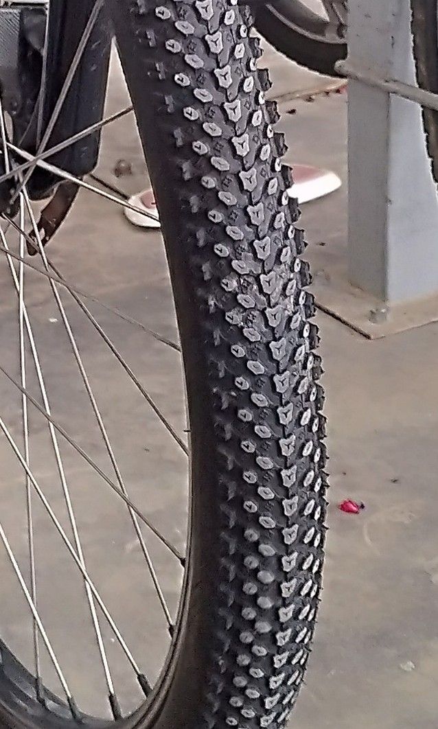 27.5 on sale 1.95 tyres