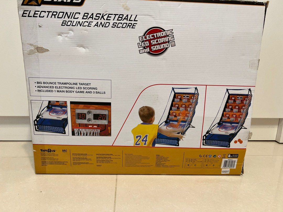 Electronic basketball bounce and score deals