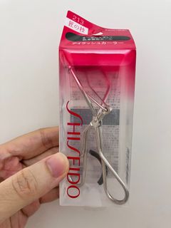 （分類：）位於 。 由 sonala 提交（商品編號 1257978761，圖片 1）。簡介： 。