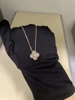 （分類：）位於 。 由 worldwide_purchase 提交（商品編號 1257907038，圖片 1）。簡介： 。