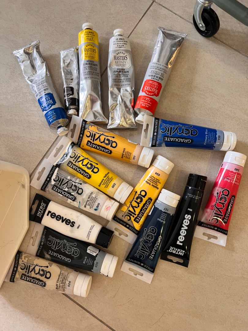 Acrylic oil based paints all together, Hobbies & Toys, Stationery
