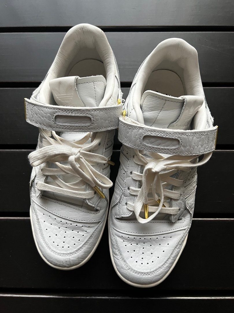 Adidas Forum Men s Fashion Footwear Sneakers on Carousell