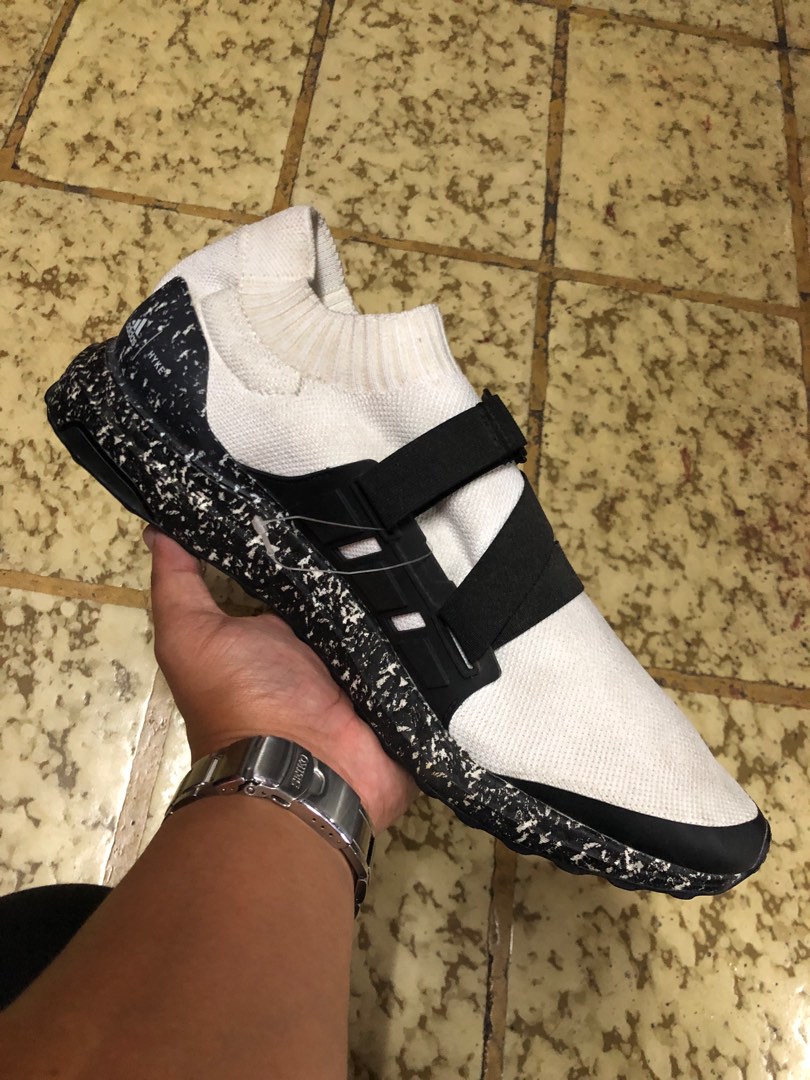 Adidas hyke store slippers