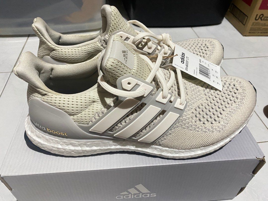 Ultra boost 1. best sale light tan cream