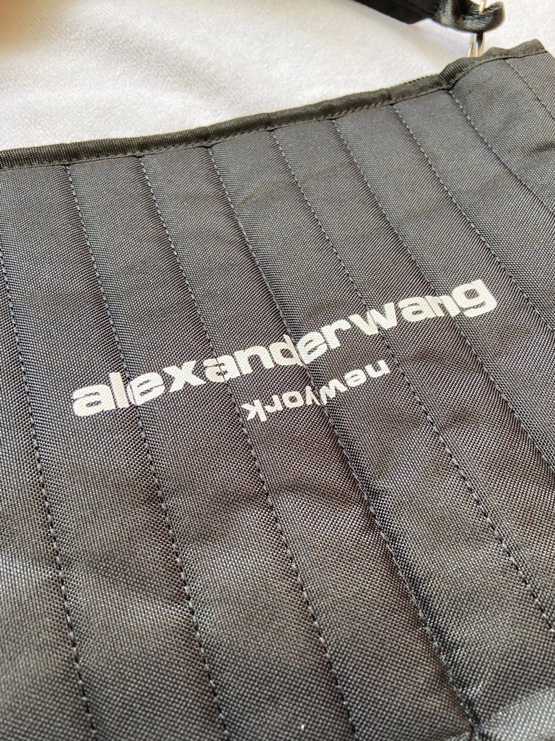 Alexander Wang Laptop bag (Category: Luxury Bags & Wallets) located in Las Pinas. Submitted by ullox (Listing ID 1257978123, Image 2). Description: Gcash mop LasPiñas loc Courier of your choice .