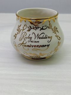Arthur Wood England 5950 Vintage Pottery Ruby Wedding Pot 300 *Y314