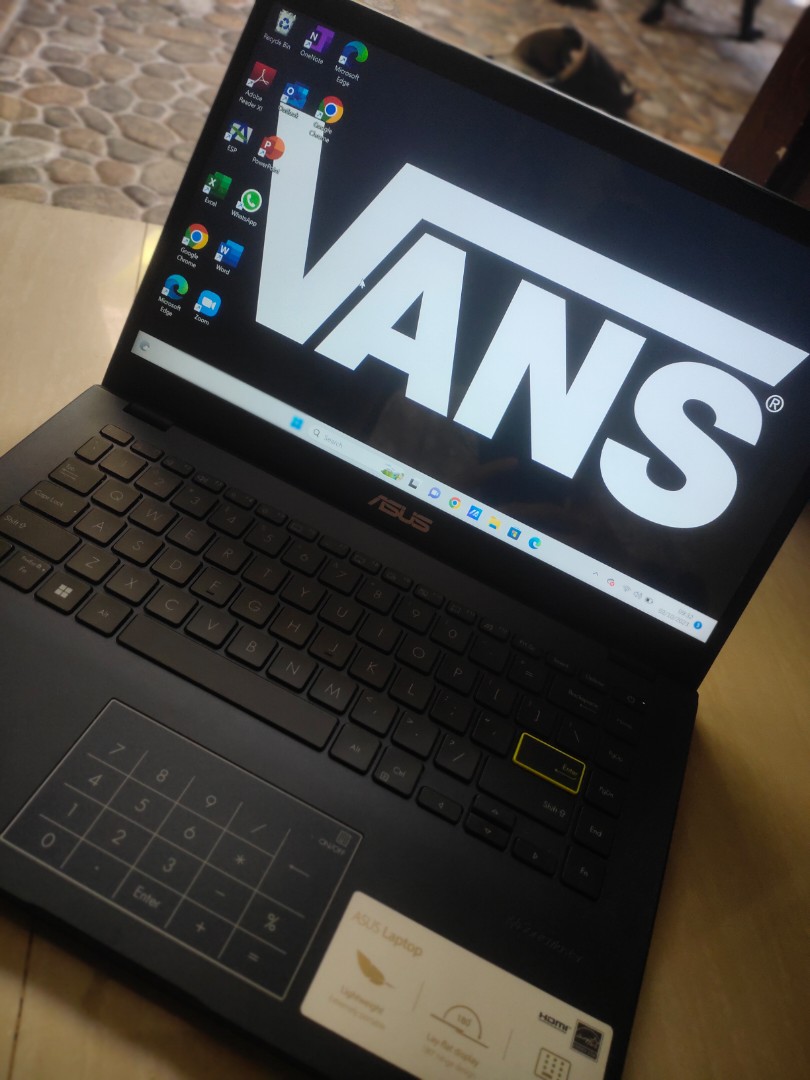 Asus Vivobook Elektronik Komputer Laptop Di Carousell