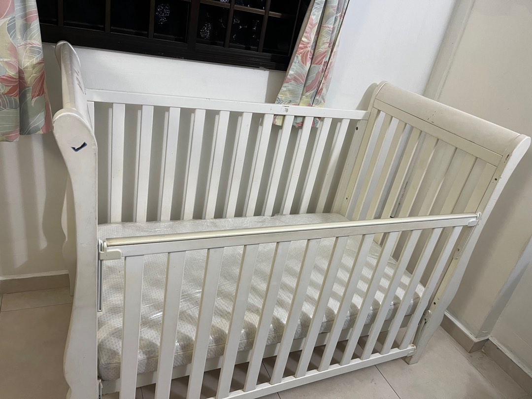 Baby Cot, Babies & Kids, Baby Nursery & Kids Furniture, Cots & Cribs on ...
