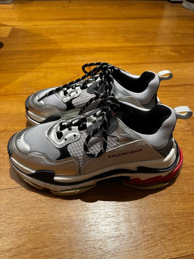 Balenciaga triple s silver sale red