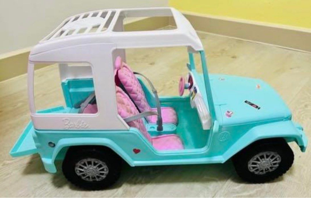 Barbie pink passport jeep vehicle sales