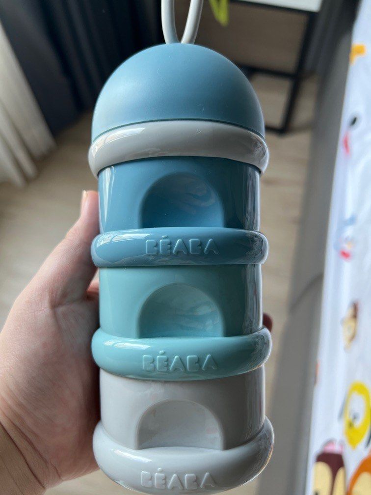 Beaba stacked formula milk container (Category: Breastfeeding & Bottle Feeding) located in Manila. Submitted by cutielove888 (Listing ID 1192756523, Image 2). Description: Never been used just just washed.