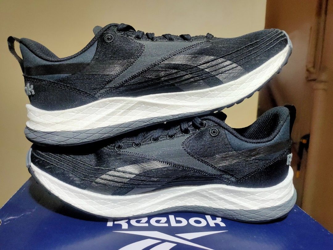 Brand New Authentic Reebok Floatride Energy 4 Men s Fashion