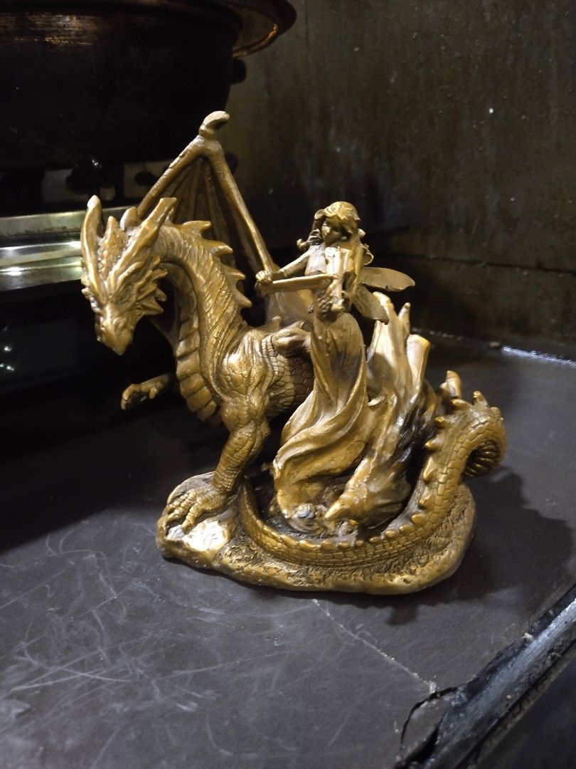 Brass flying dragon with musician statue display (Category: Vintage Collectibles) located in Manila. Submitted by kurukutuk (Listing ID 1257989748, Image 2). Description: brass flying dragon with musician statue display 7 x 6.5 inches HxL made of brass.