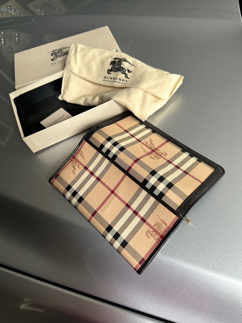 Burberry wallet outlet dupe