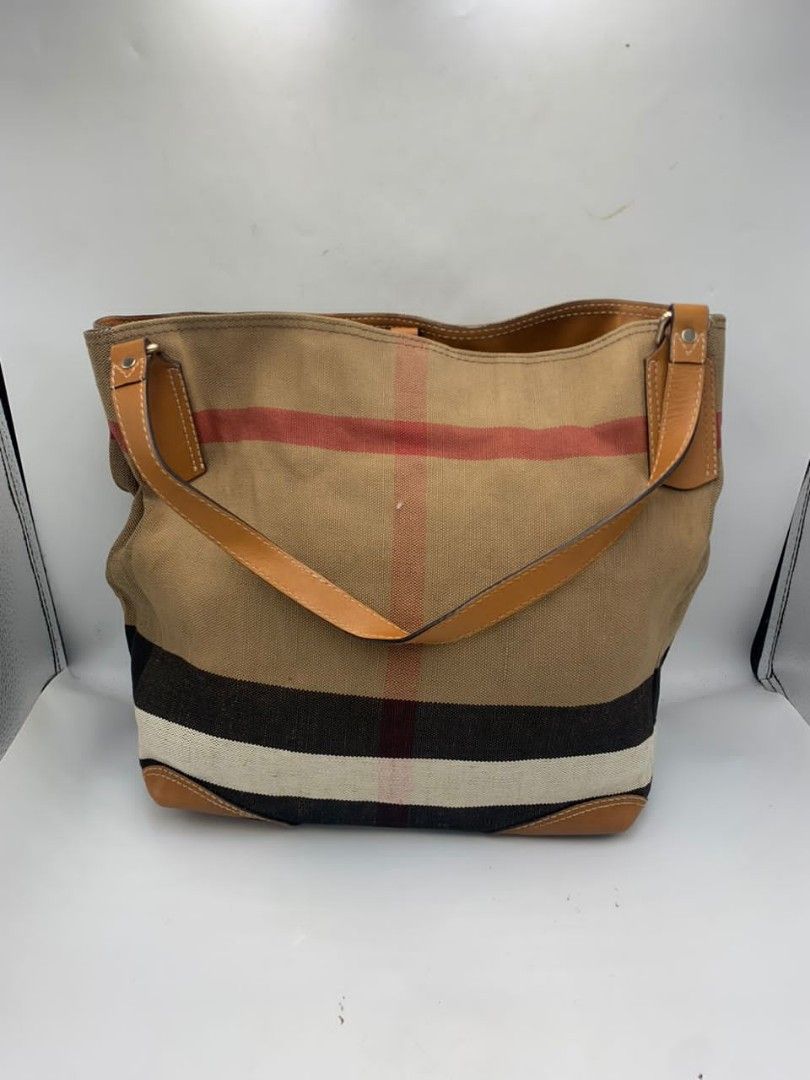 Used best sale burberry original