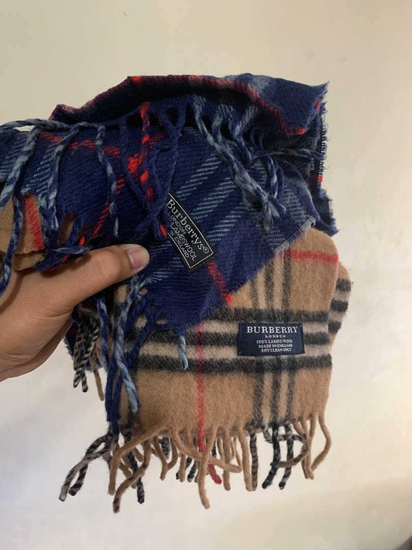 how to wear burberry shawl