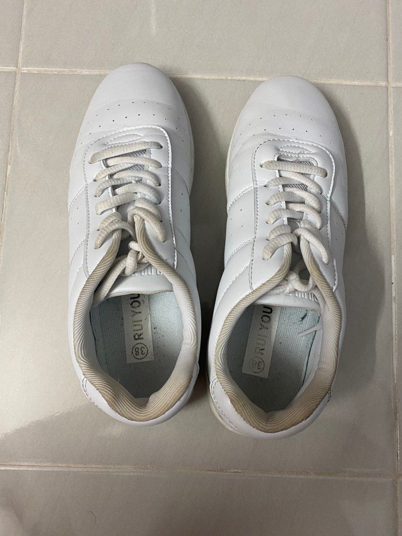 Cheer Shoes Women s Fashion Footwear Sneakers on Carousell