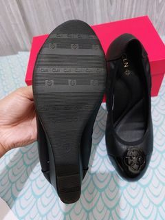 cln shoes sale｜TikTok Search
