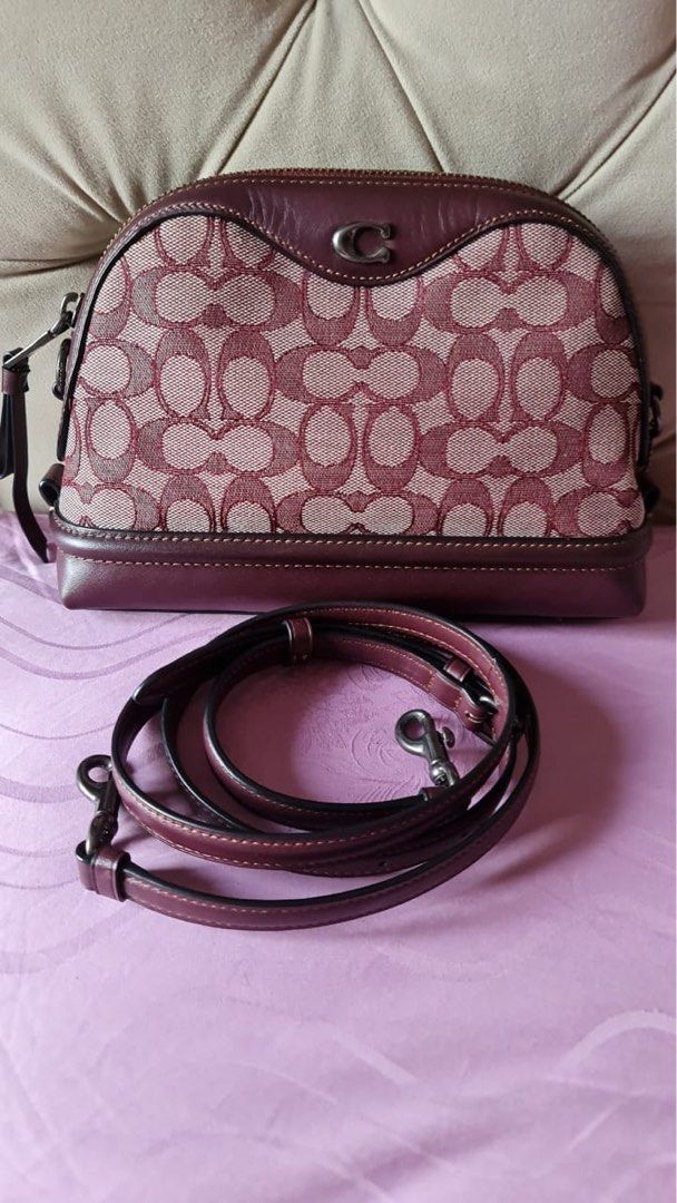 Coach Ivie Crossbody Barang Mewah Tas Dompet di Carousell