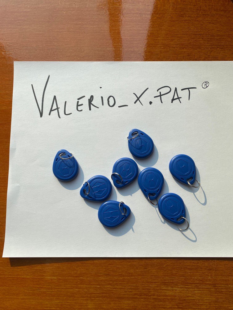 Condo’s Smart card copy. RFID wearable. Keychain, Mobile Phones & Gadgets, Wearables & Smart