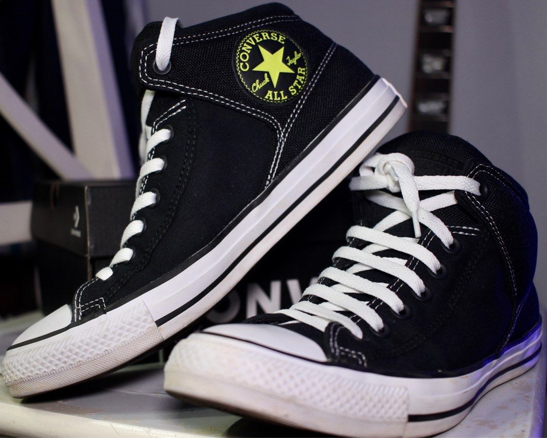 Chuck taylor cheap high street mid