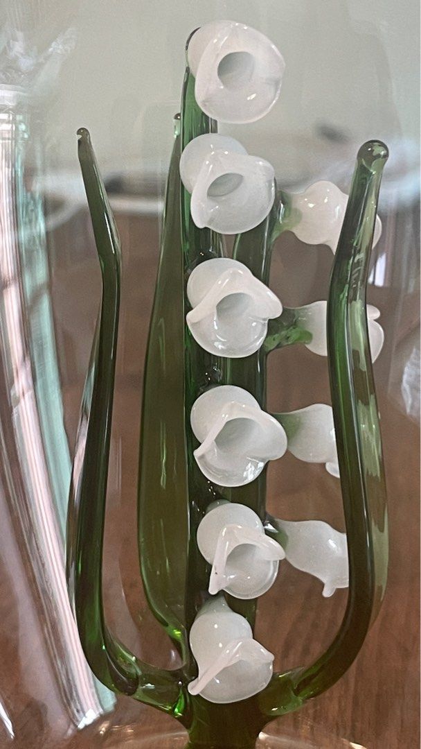Dior Vase 花瓶: New Lily of the Valley, 傢俬&家居, 家居裝飾 Dior Vase 花瓶: New Lily of the Valley, 傢俬&家居, 家居裝飾