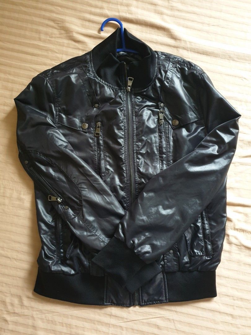 Dolce and Gabbana Black Synthetic Bomber Jacket (Category: Coats, Jackets and Outerwear) located in Quezon City. Submitted by cblamb (Listing ID 1257960746, Image 1). Description: Black synthetic bomber jacket Code: G3S9TD / G8112 RFS: decluttering *must see.