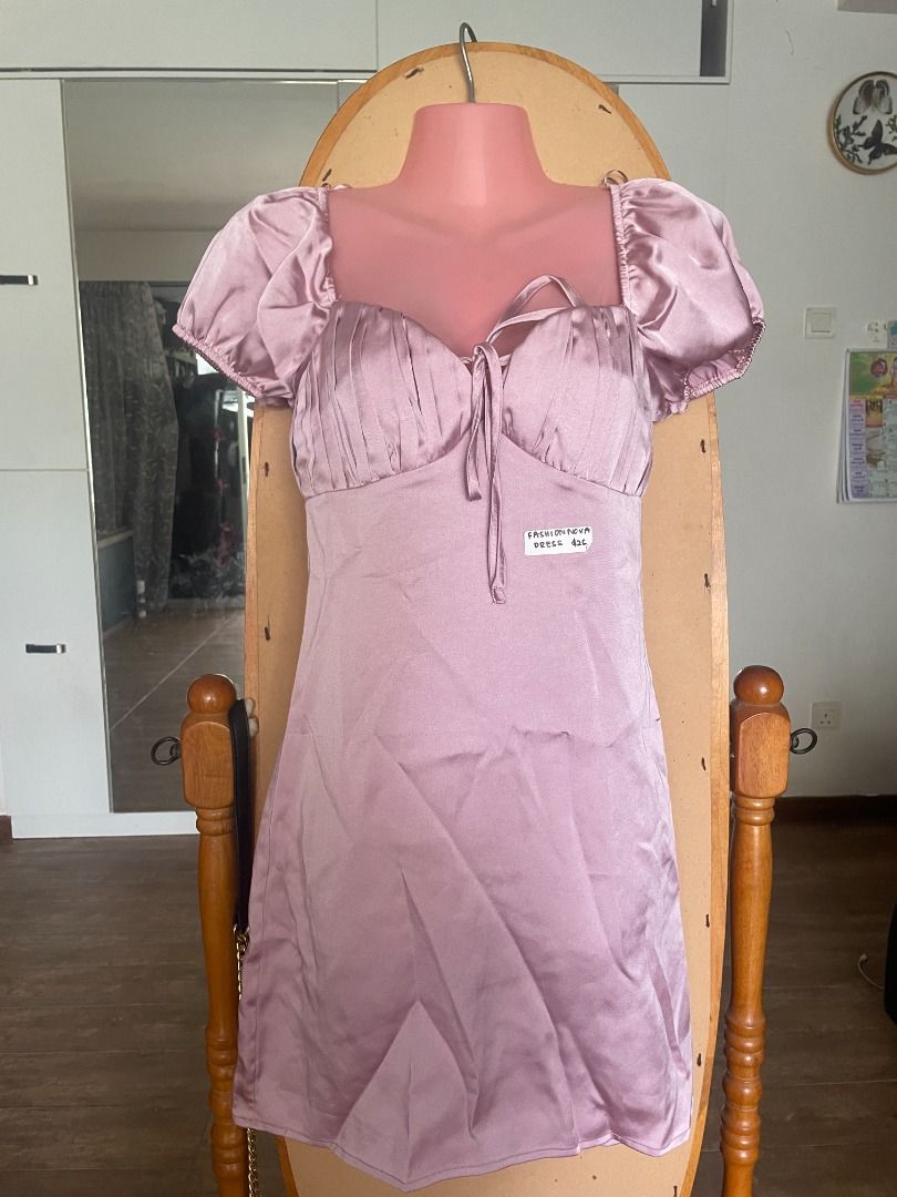 Pink silk best sale dress fashion nova