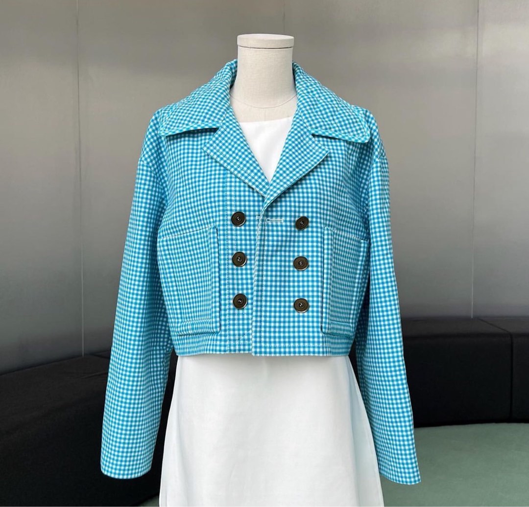 White sales fendi jacket