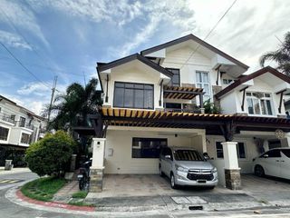 FOR RENT - Mahogany Place 3 - 4 Bedroom Townhouse in Acacia Estate, Taguig