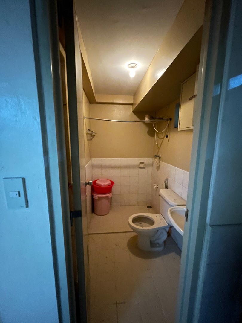 FOR SALE Palmdale heights condominuim (Pasig City near Greenwoods subd