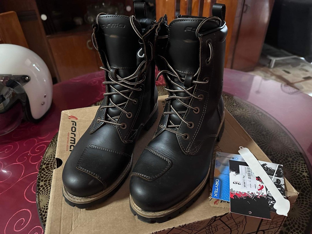 Forma Legacy Boots