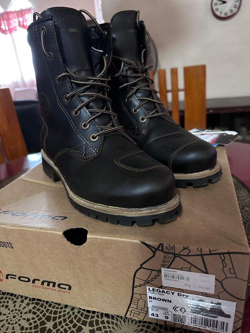 Forma legacy boots discount