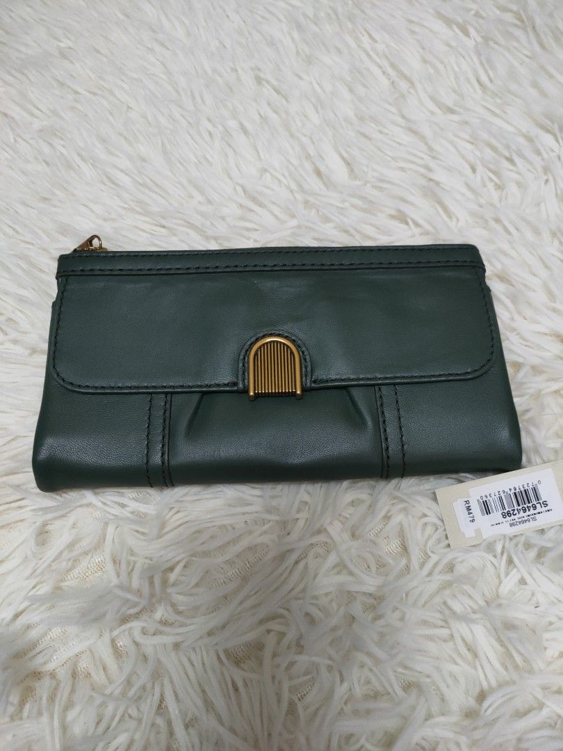 Cora clutch outlet