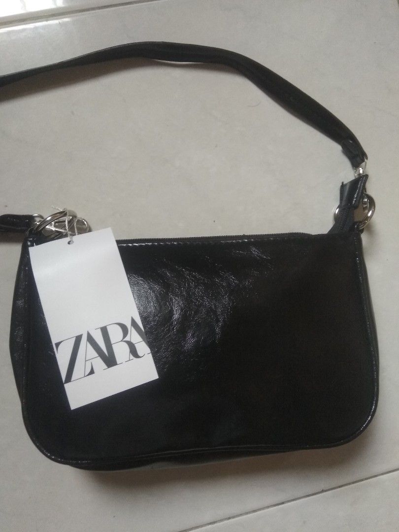 Tas Zara Basic Original. (See Original Label In Pic). Baru Dipakai 3x. GOOD  DEAL
