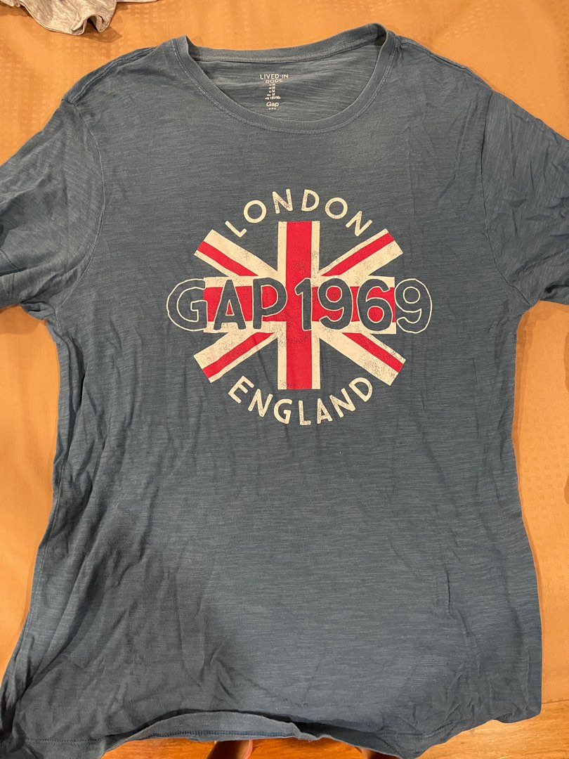GAP London, Men's Fashion, Tops & Sets, Tshirts & Polo Shirts on Carousell