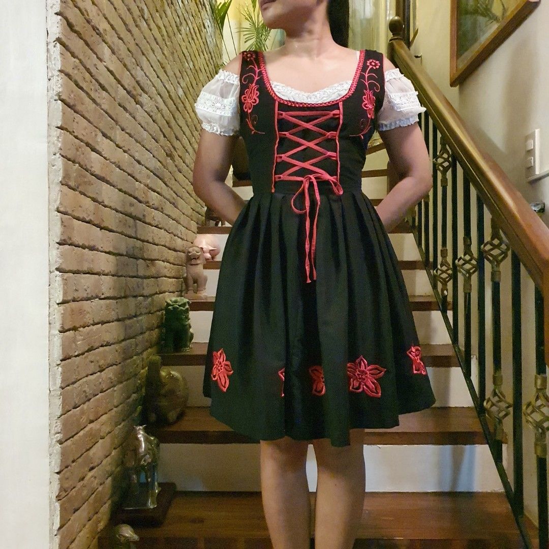Trachten hot sale dirndl dress