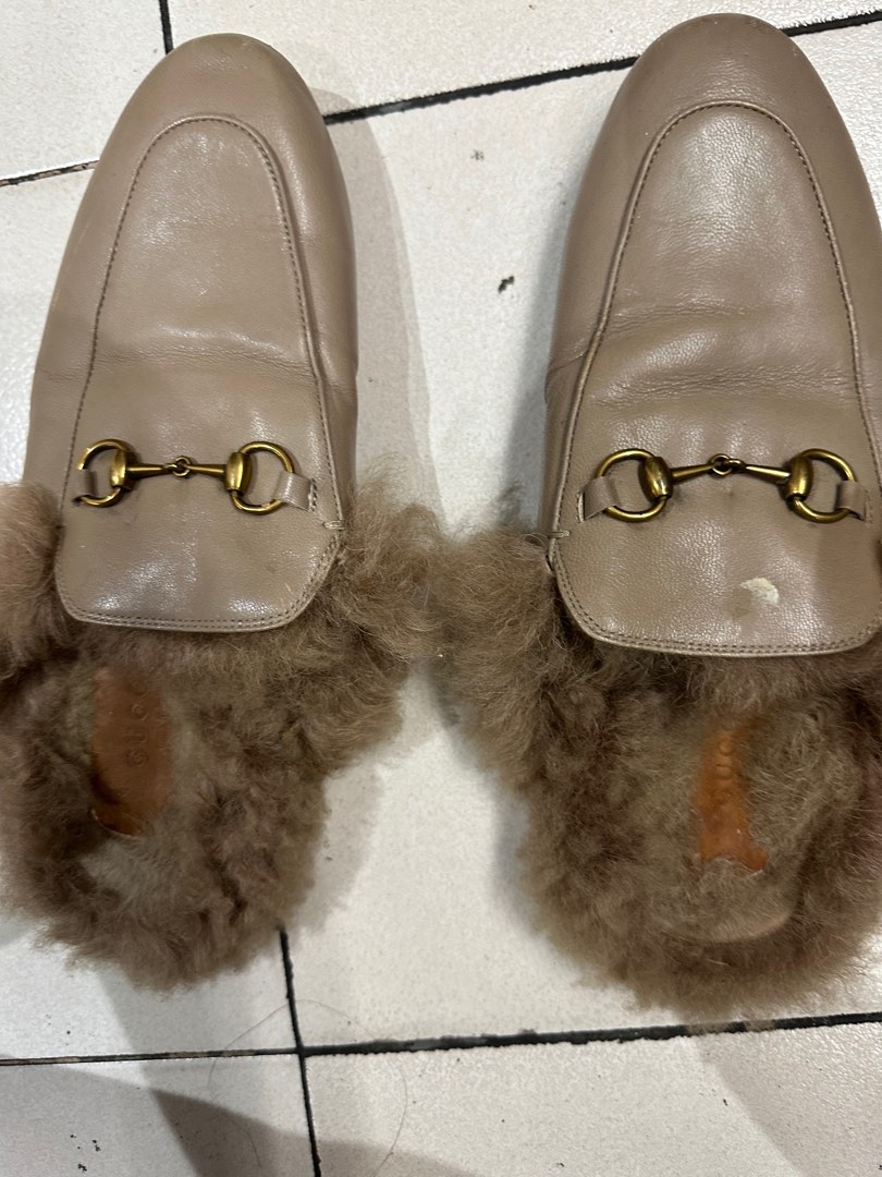 Gucci hotsell mink slides